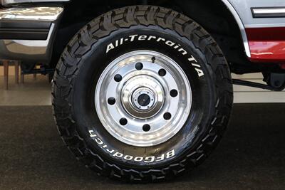 1996 Ford F-250 XLT  2-OWNER SINCE NEW* 100% RUST & CORROSION FREE* 100% STOCK* NEW 33 "  BFG KO3s* NEVER HAD 5TH WHEEL OR GOOSENECK* SPRAY IN BED LINER* FULL NEW FRESH SERVICE* ALL ORIGINAL BOOKS* FACTORY 2-TONE - Photo 50 - Portland, OR 97230