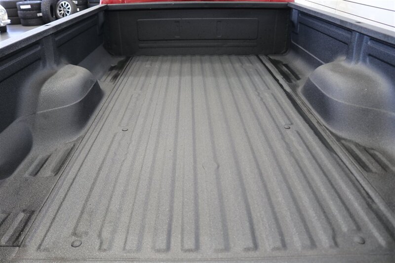 1996 Ford F-250 XLT  2-OWNER SINCE NEW* 100% RUST & CORROSION FREE* 100% STOCK* NEW 33 "  BFG KO3s* NEVER HAD 5TH WHEEL OR GOOSENECK* SPRAY IN BED LINER* FULL NEW FRESH SERVICE* ALL ORIGINAL BOOKS* FACTORY 2-TONE - Photo 46 - Portland, OR 97230