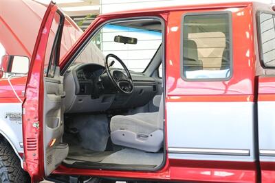1996 Ford F-250 XLT  2-OWNER SINCE NEW* 100% RUST & CORROSION FREE* 100% STOCK* NEW 33 "  BFG KO3s* NEVER HAD 5TH WHEEL OR GOOSENECK* SPRAY IN BED LINER* FULL NEW FRESH SERVICE* ALL ORIGINAL BOOKS* FACTORY 2-TONE - Photo 60 - Portland, OR 97230