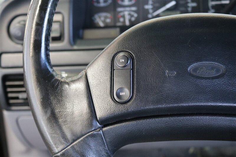1996 Ford F-250 XLT  2-OWNER SINCE NEW* 100% RUST & CORROSION FREE* 100% STOCK* NEW 33 "  BFG KO3s* NEVER HAD 5TH WHEEL OR GOOSENECK* SPRAY IN BED LINER* FULL NEW FRESH SERVICE* ALL ORIGINAL BOOKS* FACTORY 2-TONE - Photo 88 - Portland, OR 97230