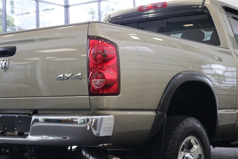 2009 Dodge Ram 3500 SLT 1-OWNER* 6-SPEED MANUAL* 51K ORIGINAL MILES* COLLECTOR GRADE* 6-PASS SEATING* LINEX BED LINER* REAR AIR BAGS* 100% RUST FREE* ALL SERVICE RECORDS @ DODGE DEALER SINCE NEW* BOOKS-KEYS-WINDOW STICKER - Photo 66 - Portland, OR 97230