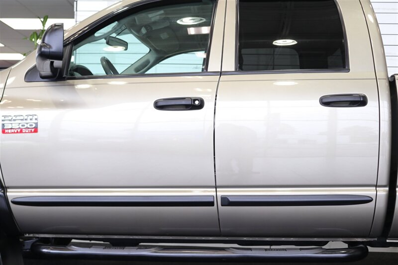 2009 Dodge Ram 3500 SLT 1-OWNER* 6-SPEED MANUAL* 51K ORIGINAL MILES* COLLECTOR GRADE* 6-PASS SEATING* LINEX BED LINER* REAR AIR BAGS* 100% RUST FREE* ALL SERVICE RECORDS @ DODGE DEALER SINCE NEW* BOOKS-KEYS-WINDOW STICKER - Photo 44 - Portland, OR 97230