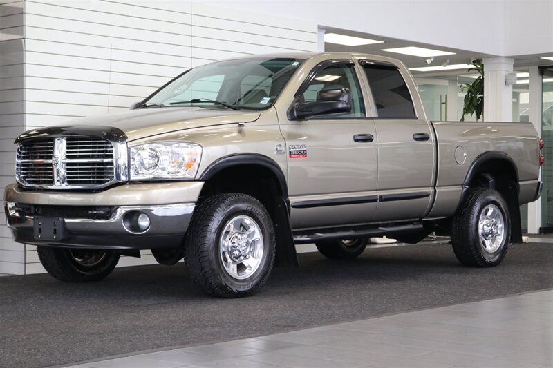 2009 Dodge Ram 3500 SLT 1-OWNER* 6-SPEED MANUAL* 51K ORIGINAL MILES* COLLECTOR GRADE* 6-PASS SEATING* LINEX BED LINER* REAR AIR BAGS* 100% RUST FREE* ALL SERVICE RECORDS @ DODGE DEALER SINCE NEW* BOOKS-KEYS-WINDOW STICKER - Photo 3 - Portland, OR 97230