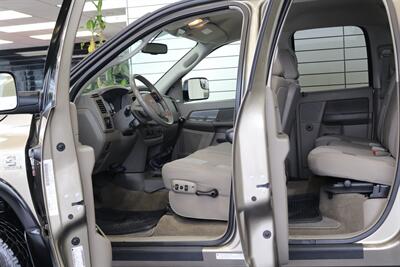 2009 Dodge Ram 3500 SLT 1-OWNER* 6-SPEED MANUAL* 51K ORIGINAL MILES* COLLECTOR GRADE* 6-PASS SEATING* LINEX BED LINER* REAR AIR BAGS* 100% RUST FREE* ALL SERVICE RECORDS @ DODGE DEALER SINCE NEW* BOOKS-KEYS-WINDOW STICKER - Photo 46 - Portland, OR 97230