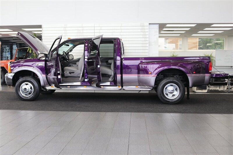 1999 Ford F-350 XLT 1 OF 1 ROLL A LONG SPECIAL ORDER* 5K ORIGINAL MILES* 100% ALL ORIGINAL* 100% RUST & CORROSION FREE* NEW COOPER 10-PLY TIRES* ALL ORIGINAL BOOKS / MANUALS / WARRANTY CARD / 2 KEYS* COLLECTOR GRADE - Photo 10 - Portland, OR 97230