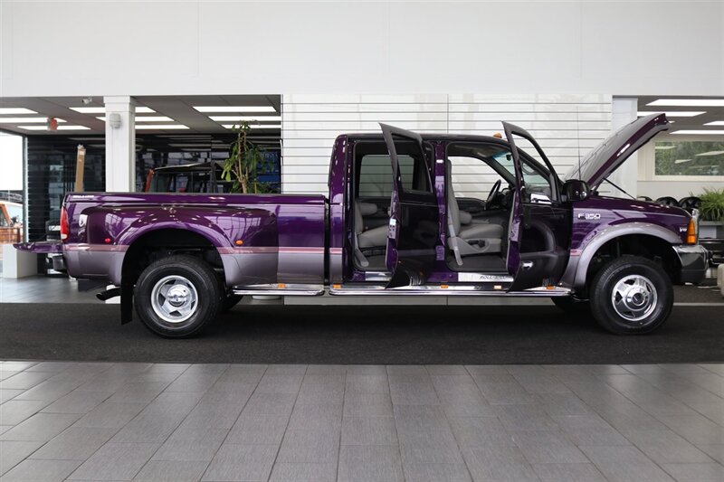1999 Ford F-350 XLT 1 OF 1 ROLL A LONG SPECIAL ORDER* 5K ORIGINAL MILES* 100% ALL ORIGINAL* 100% RUST & CORROSION FREE* NEW COOPER 10-PLY TIRES* ALL ORIGINAL BOOKS / MANUALS / WARRANTY CARD / 2 KEYS* COLLECTOR GRADE - Photo 11 - Portland, OR 97230