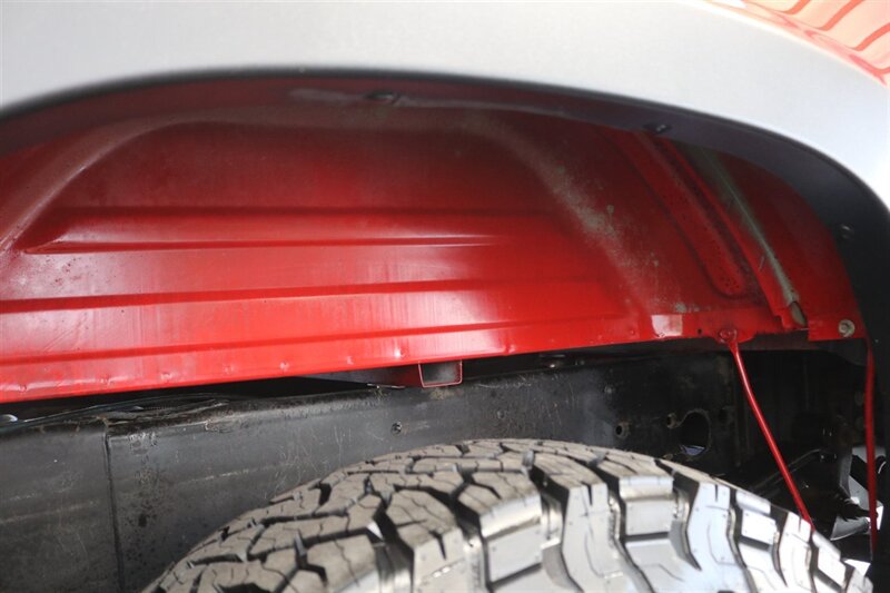 2006 Chevrolet Silverado 2500 LT3  1-OWNER LBZ WITH 37K MILES* 100% RUST FREE* LONG BED LT3 PKG* NEW 33 " BFG KO3 10-PLYs* ALL BOOKS-MANUALS-WINDOW STICKER* FULL FRESH SERVICE* BED IS NEW NEVER USED* OREGON TRUCK SINCE NEW - Photo 94 - Portland, OR 97230