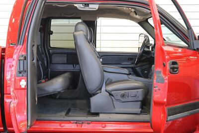 2006 Chevrolet Silverado 2500 LT3  1-OWNER LBZ WITH 37K MILES* 100% RUST FREE* LONG BED LT3 PKG* NEW 33 " BFG KO3 10-PLYs* ALL BOOKS-MANUALS-WINDOW STICKER* FULL FRESH SERVICE* BED IS NEW NEVER USED* OREGON TRUCK SINCE NEW - Photo 63 - Portland, OR 97230