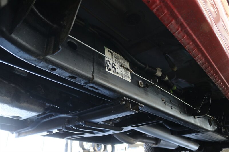 2006 Chevrolet Silverado 2500 LT3  1-OWNER LBZ WITH 37K MILES* 100% RUST FREE* LONG BED LT3 PKG* NEW 33 " BFG KO3 10-PLYs* ALL BOOKS-MANUALS-WINDOW STICKER* FULL FRESH SERVICE* BED IS NEW NEVER USED* OREGON TRUCK SINCE NEW - Photo 36 - Portland, OR 97230