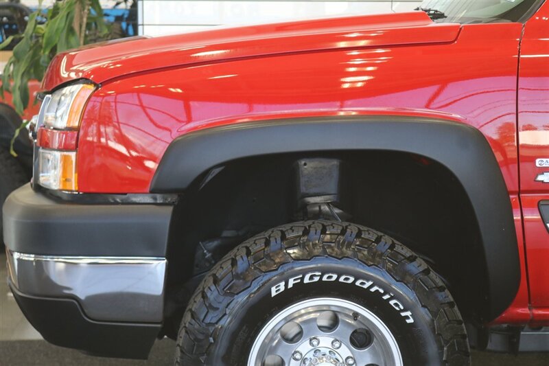 2006 Chevrolet Silverado 2500 LT3  1-OWNER LBZ WITH 37K MILES* 100% RUST FREE* LONG BED LT3 PKG* NEW 33 " BFG KO3 10-PLYs* ALL BOOKS-MANUALS-WINDOW STICKER* FULL FRESH SERVICE* BED IS NEW NEVER USED* OREGON TRUCK SINCE NEW - Photo 56 - Portland, OR 97230