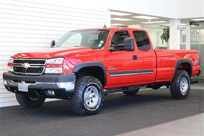 2006 Chevrolet Silverado 2500 LT3  1-OWNER LBZ WITH 37K MILES* 100% RUST FREE* LONG BED LT3 PKG* NEW 33 " BFG KO3 10-PLYs* ALL BOOKS-MANUALS-WINDOW STICKER* FULL FRESH SERVICE* BED IS NEW NEVER USED* OREGON TRUCK SINCE NEW - Photo 1 - Portland, OR 97230