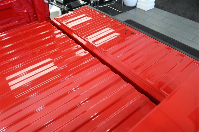 2006 Chevrolet Silverado 2500 LT3  1-OWNER LBZ WITH 37K MILES* 100% RUST FREE* LONG BED LT3 PKG* NEW 33 " BFG KO3 10-PLYs* ALL BOOKS-MANUALS-WINDOW STICKER* FULL FRESH SERVICE* BED IS NEW NEVER USED* OREGON TRUCK SINCE NEW - Photo 47 - Portland, OR 97230