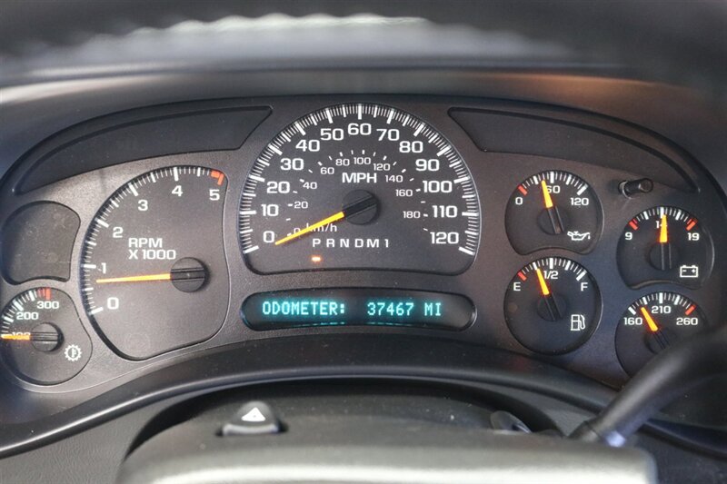 2006 Chevrolet Silverado 2500 LT3  1-OWNER LBZ WITH 37K MILES* 100% RUST FREE* LONG BED LT3 PKG* NEW 33 " BFG KO3 10-PLYs* ALL BOOKS-MANUALS-WINDOW STICKER* FULL FRESH SERVICE* BED IS NEW NEVER USED* OREGON TRUCK SINCE NEW - Photo 82 - Portland, OR 97230