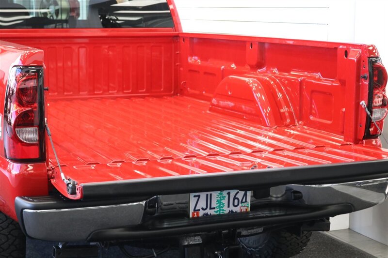 2006 Chevrolet Silverado 2500 LT3  1-OWNER LBZ WITH 37K MILES* 100% RUST FREE* LONG BED LT3 PKG* NEW 33 " BFG KO3 10-PLYs* ALL BOOKS-MANUALS-WINDOW STICKER* FULL FRESH SERVICE* BED IS NEW NEVER USED* OREGON TRUCK SINCE NEW - Photo 44 - Portland, OR 97230