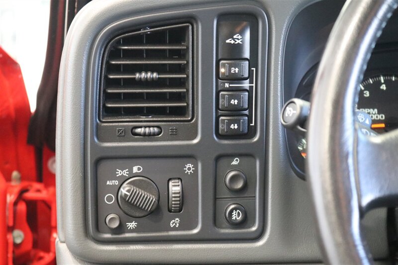 2006 Chevrolet Silverado 2500 LT3  1-OWNER LBZ WITH 37K MILES* 100% RUST FREE* LONG BED LT3 PKG* NEW 33 " BFG KO3 10-PLYs* ALL BOOKS-MANUALS-WINDOW STICKER* FULL FRESH SERVICE* BED IS NEW NEVER USED* OREGON TRUCK SINCE NEW - Photo 90 - Portland, OR 97230