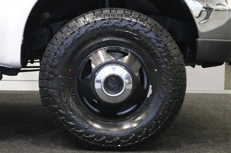 2000 Ford F-350 Lariat  1-ARIZONA OWNER* 6-SPEED MANUAL 7.3L* 100% RUST FREE* PACBRAKE EXUAST BRAKE* NEW 33 " FALKEN A/T 4W 10-PLY TIRES* ALCOA WHEELS* LINEX BED LINER* FULLY SERVICED* NEW FLUIDS* ALL BOOKS & MANUALS - Photo 62 - Portland, OR 97230