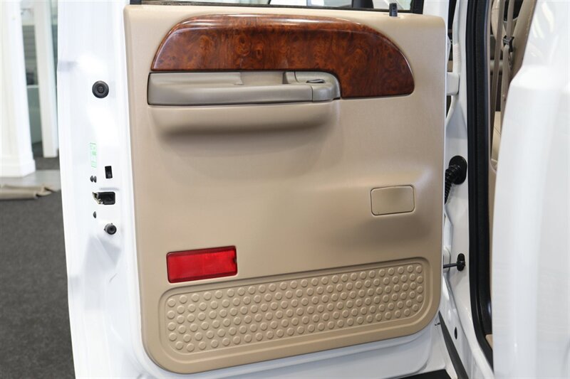 2000 Ford F-350 Lariat  1-ARIZONA OWNER* 6-SPEED MANUAL 7.3L* 100% RUST FREE* PACBRAKE EXUAST BRAKE* NEW 33 " FALKEN A/T 4W 10-PLY TIRES* ALCOA WHEELS* LINEX BED LINER* FULLY SERVICED* NEW FLUIDS* ALL BOOKS & MANUALS - Photo 66 - Portland, OR 97230