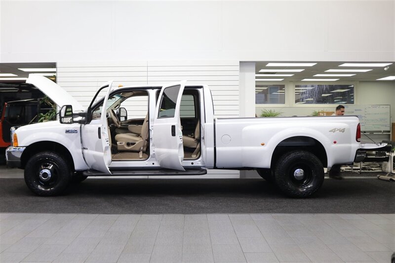 2000 Ford F-350 Lariat  1-ARIZONA OWNER* 6-SPEED MANUAL 7.3L* 100% RUST FREE* PACBRAKE EXUAST BRAKE* NEW 33 " FALKEN A/T 4W 10-PLY TIRES* ALCOA WHEELS* LINEX BED LINER* FULLY SERVICED* NEW FLUIDS* ALL BOOKS & MANUALS - Photo 10 - Portland, OR 97230