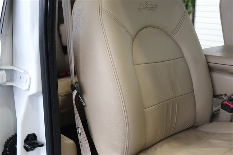 2000 Ford F-350 Lariat  1-ARIZONA OWNER* 6-SPEED MANUAL 7.3L* 100% RUST FREE* PACBRAKE EXUAST BRAKE* NEW 33 " FALKEN A/T 4W 10-PLY TIRES* ALCOA WHEELS* LINEX BED LINER* FULLY SERVICED* NEW FLUIDS* ALL BOOKS & MANUALS - Photo 77 - Portland, OR 97230