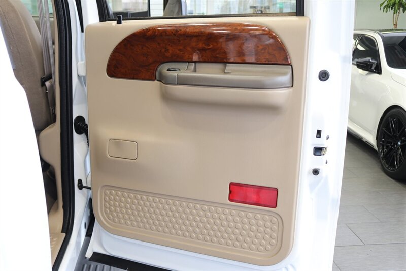 2000 Ford F-350 Lariat  1-ARIZONA OWNER* 6-SPEED MANUAL 7.3L* 100% RUST FREE* PACBRAKE EXUAST BRAKE* NEW 33 " FALKEN A/T 4W 10-PLY TIRES* ALCOA WHEELS* LINEX BED LINER* FULLY SERVICED* NEW FLUIDS* ALL BOOKS & MANUALS - Photo 67 - Portland, OR 97230