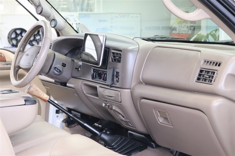 2000 Ford F-350 Lariat  1-ARIZONA OWNER* 6-SPEED MANUAL 7.3L* 100% RUST FREE* PACBRAKE EXUAST BRAKE* NEW 33 " FALKEN A/T 4W 10-PLY TIRES* ALCOA WHEELS* LINEX BED LINER* FULLY SERVICED* NEW FLUIDS* ALL BOOKS & MANUALS - Photo 86 - Portland, OR 97230