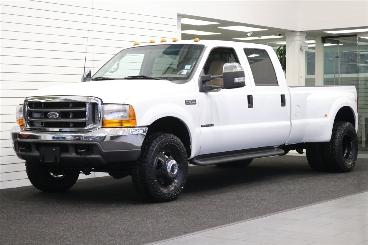 2000 Ford F-350 Lariat  1-ARIZONA OWNER* 6-SPEED MANUAL 7.3L* 100% RUST FREE* PACBRAKE EXUAST BRAKE* NEW 33 " FALKEN A/T 4W 10-PLY TIRES* ALCOA WHEELS* LINEX BED LINER* FULLY SERVICED* NEW FLUIDS* ALL BOOKS & MANUALS - Photo 1 - Portland, OR 97230