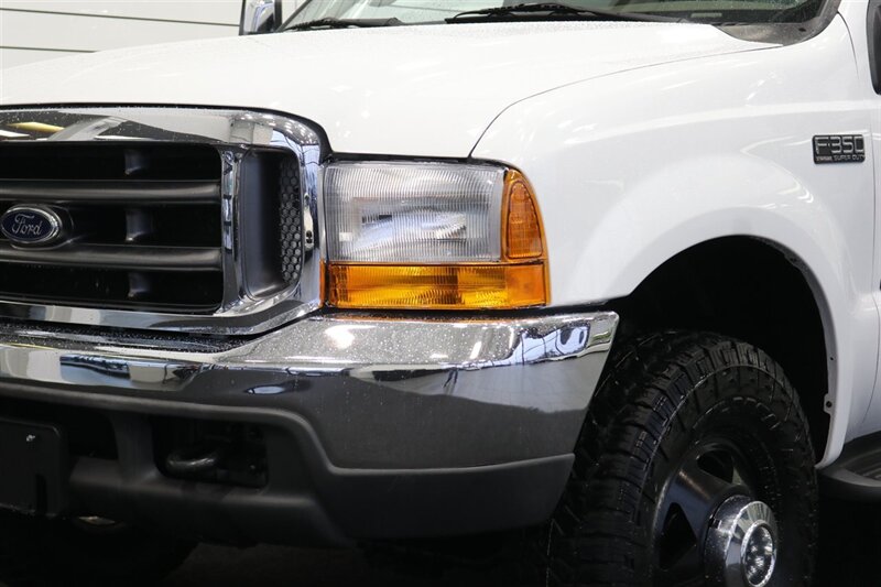 2000 Ford F-350 Lariat  1-ARIZONA OWNER* 6-SPEED MANUAL 7.3L* 100% RUST FREE* PACBRAKE EXUAST BRAKE* NEW 33 " FALKEN A/T 4W 10-PLY TIRES* ALCOA WHEELS* LINEX BED LINER* FULLY SERVICED* NEW FLUIDS* ALL BOOKS & MANUALS - Photo 12 - Portland, OR 97230