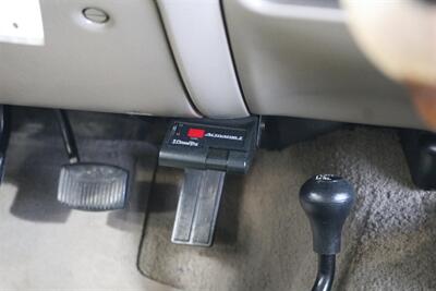 2000 Ford F-350 Lariat  1-ARIZONA OWNER* 6-SPEED MANUAL 7.3L* 100% RUST FREE* PACBRAKE EXUAST BRAKE* NEW 33 " FALKEN A/T 4W 10-PLY TIRES* ALCOA WHEELS* LINEX BED LINER* FULLY SERVICED* NEW FLUIDS* ALL BOOKS & MANUALS - Photo 89 - Portland, OR 97230