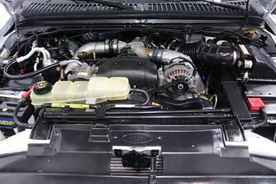 2000 Ford F-350 Lariat  1-ARIZONA OWNER* 6-SPEED MANUAL 7.3L* 100% RUST FREE* PACBRAKE EXUAST BRAKE* NEW 33 " FALKEN A/T 4W 10-PLY TIRES* ALCOA WHEELS* LINEX BED LINER* FULLY SERVICED* NEW FLUIDS* ALL BOOKS & MANUALS - Photo 14 - Portland, OR 97230