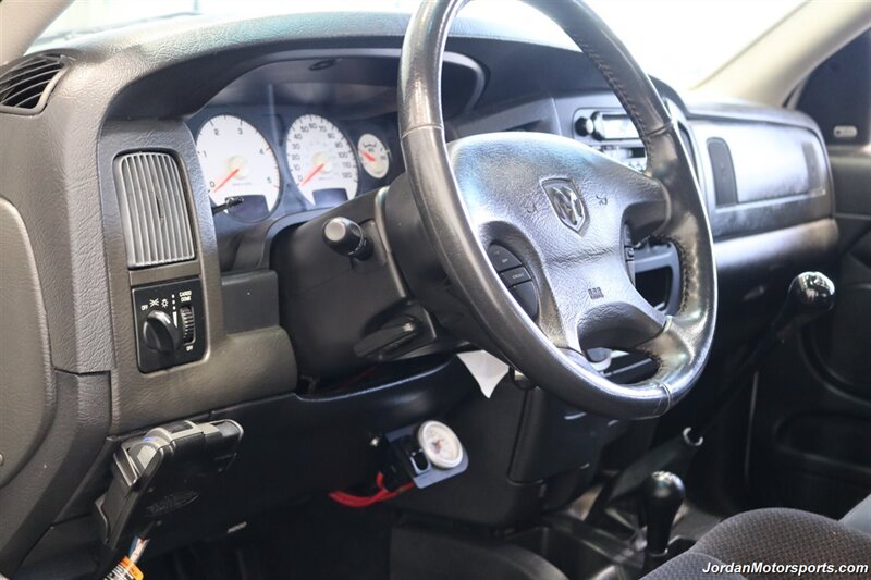 2003 Dodge Ram 2500 SLT 4dr Quad Cab SLT  HIGH OUTPUT 5.9L CUMMINS DIESEL W/6 SPEED MANUAL ONLY 135K ACTUAL MILES 2 OWNER CLEAN HISTORY PAC BRAKE AIRBAGS ONBOARD COMPRESSOR NEW 10 PLY BFG KO3s & 5100 BILSTEIN SHOCKS NEW ALUMINUM WHEELS - Photo 16 - Portland, OR 97230