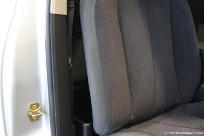 2005 Dodge Ram 2500 SLT  1-OWNER* 100% RUST FREE* NEW 35 " TOYO A/T III 10-PLYS* REAR AIRBAGS* NEW 2.5 " BILSTEIN 5100 LEVEL KIT* 5TH WHEEL* NEW TRANSMISSION VALVE BODY & SERVICE* COOLANT FLUSH & AC CHARGE* LIKE NEW* - Photo 77 - Portland, OR 97230