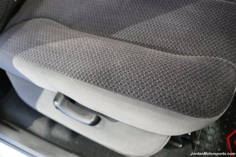 2005 Dodge Ram 2500 SLT  1-OWNER* 100% RUST FREE* NEW 35 " TOYO A/T III 10-PLYS* REAR AIRBAGS* NEW 2.5 " BILSTEIN 5100 LEVEL KIT* 5TH WHEEL* NEW TRANSMISSION VALVE BODY & SERVICE* COOLANT FLUSH & AC CHARGE* LIKE NEW* - Photo 75 - Portland, OR 97230