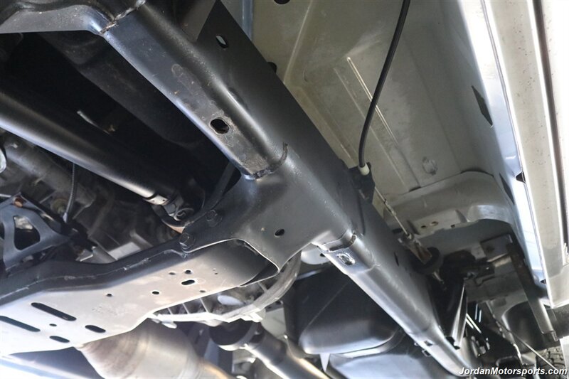 2005 Dodge Ram 2500 SLT  1-OWNER* 100% RUST FREE* NEW 35 " TOYO A/T III 10-PLYS* REAR AIRBAGS* NEW 2.5 " BILSTEIN 5100 LEVEL KIT* 5TH WHEEL* NEW TRANSMISSION VALVE BODY & SERVICE* COOLANT FLUSH & AC CHARGE* LIKE NEW* - Photo 22 - Portland, OR 97230