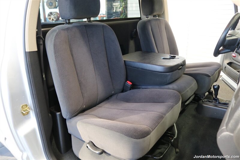 2005 Dodge Ram 2500 SLT  1-OWNER* 100% RUST FREE* NEW 35 " TOYO A/T III 10-PLYS* REAR AIRBAGS* NEW 2.5 " BILSTEIN 5100 LEVEL KIT* 5TH WHEEL* NEW TRANSMISSION VALVE BODY & SERVICE* COOLANT FLUSH & AC CHARGE* LIKE NEW* - Photo 17 - Portland, OR 97230