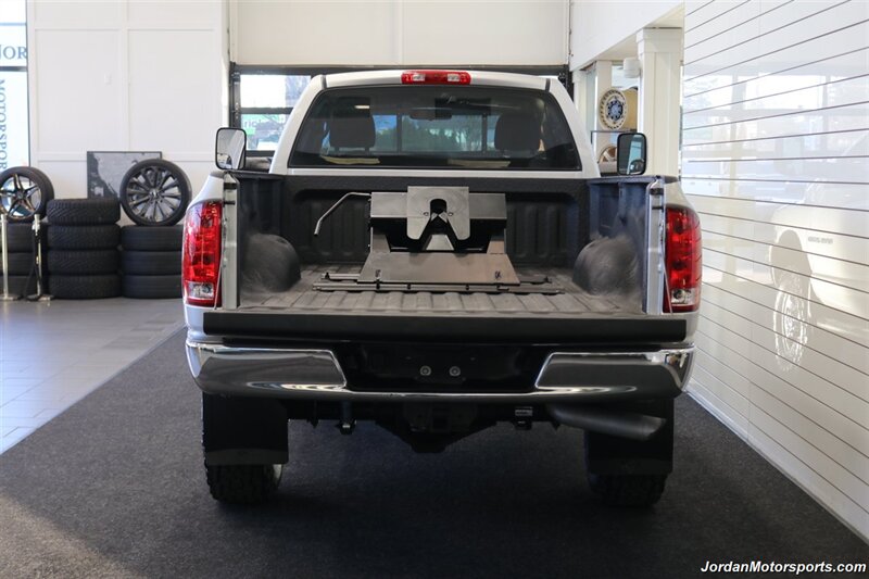 2005 Dodge Ram 2500 SLT  1-OWNER* 100% RUST FREE* NEW 35 " TOYO A/T III 10-PLYS* REAR AIRBAGS* NEW 2.5 " BILSTEIN 5100 LEVEL KIT* 5TH WHEEL* NEW TRANSMISSION VALVE BODY & SERVICE* COOLANT FLUSH & AC CHARGE* LIKE NEW* - Photo 15 - Portland, OR 97230