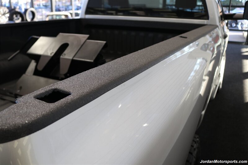 2005 Dodge Ram 2500 SLT  1-OWNER* 100% RUST FREE* NEW 35 " TOYO A/T III 10-PLYS* REAR AIRBAGS* NEW 2.5 " BILSTEIN 5100 LEVEL KIT* 5TH WHEEL* NEW TRANSMISSION VALVE BODY & SERVICE* COOLANT FLUSH & AC CHARGE* LIKE NEW* - Photo 48 - Portland, OR 97230