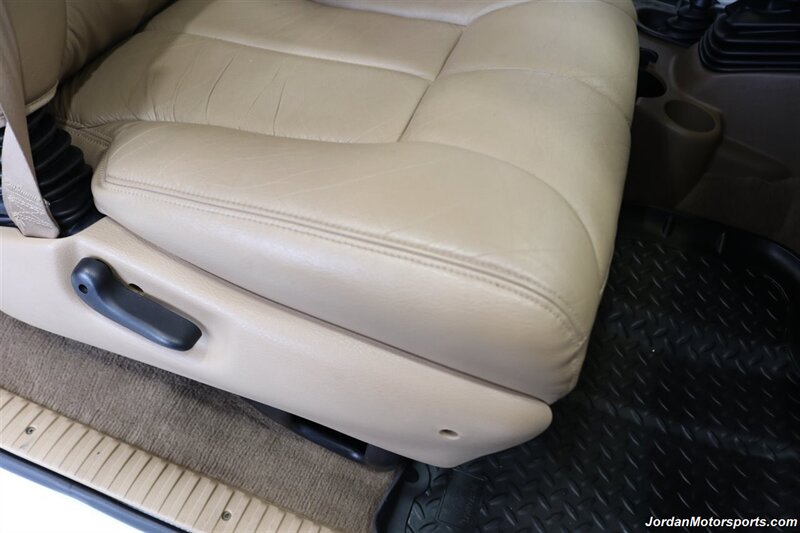 1998 Dodge Ram 3500 Laramie SLT  1-OWNER* V-10* 5-SPEED MANUAL* 29K ACTUAL MILES* 6 NEW FALKEN AT4 10-PLY TIRES* NEW BRAKES* NEW BATTERIES* NEW AC CHARGE* 100% RUST & CORROSION FREE* ALL BOOKS & KEYS - Photo 71 - Portland, OR 97230
