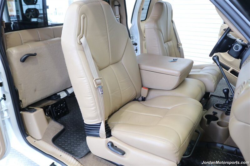1998 Dodge Ram 3500 Laramie SLT  1-OWNER* V-10* 5-SPEED MANUAL* 29K ACTUAL MILES* 6 NEW FALKEN AT4 10-PLY TIRES* NEW BRAKES* NEW BATTERIES* NEW AC CHARGE* 100% RUST & CORROSION FREE* ALL BOOKS & KEYS - Photo 17 - Portland, OR 97230