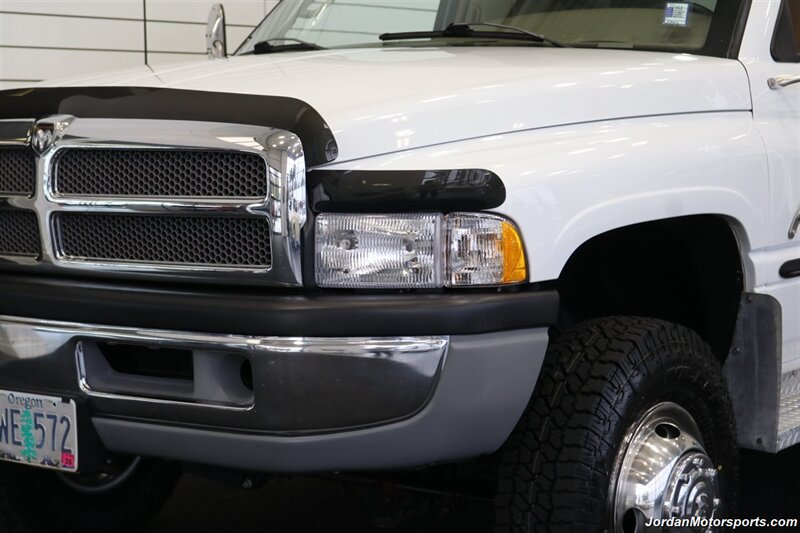 1998 Dodge Ram 3500 Laramie SLT  1-OWNER* V-10* 5-SPEED MANUAL* 29K ACTUAL MILES* 6 NEW FALKEN AT4 10-PLY TIRES* NEW BRAKES* NEW BATTERIES* NEW AC CHARGE* 100% RUST & CORROSION FREE* ALL BOOKS & KEYS - Photo 10 - Portland, OR 97230