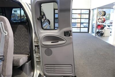 1998 Dodge Ram 2500 Laramie SLT 1-OWNER* SHORT BED* ALL SERVICE RECORDS SINCE NEW W/ ORIGINAL WINDOW STICKER* NEW 33 " BFG KO3 10-PLYS* NEVER HAD 5TH WHEEL OR GOOSE NECK* COOLANT & AC SERVICE* NEW STEERING BOX - Photo 62 - Portland, OR 97230