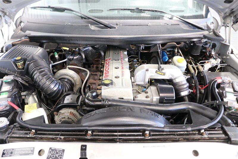 1998 Dodge Ram 2500 Laramie SLT 1-OWNER* SHORT BED* ALL SERVICE RECORDS SINCE NEW W/ ORIGINAL WINDOW STICKER* NEW 33 " BFG KO3 10-PLYS* NEVER HAD 5TH WHEEL OR GOOSE NECK* COOLANT & AC SERVICE* NEW STEERING BOX - Photo 14 - Portland, OR 97230