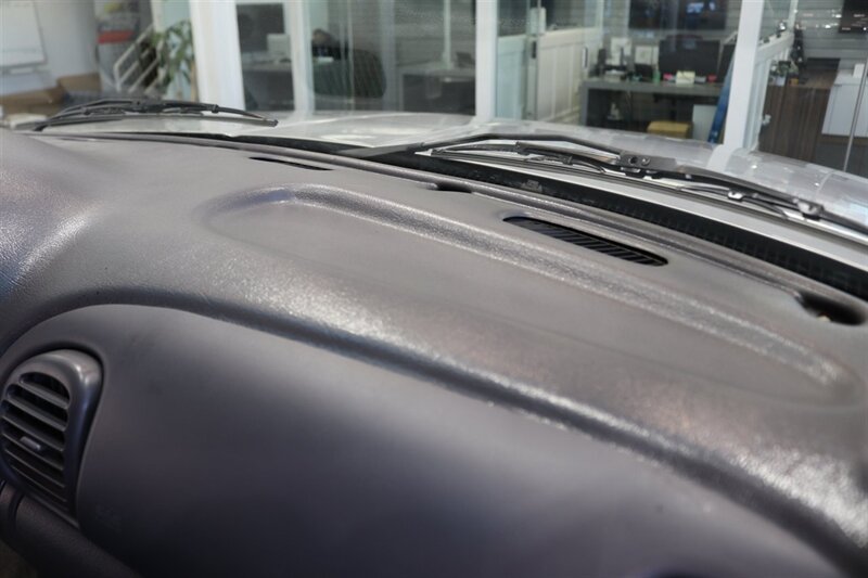 1998 Dodge Ram 2500 Laramie SLT 1-OWNER* SHORT BED* ALL SERVICE RECORDS SINCE NEW W/ ORIGINAL WINDOW STICKER* NEW 33 " BFG KO3 10-PLYS* NEVER HAD 5TH WHEEL OR GOOSE NECK* COOLANT & AC SERVICE* NEW STEERING BOX - Photo 74 - Portland, OR 97230