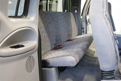 1998 Dodge Ram 2500 Laramie SLT 1-OWNER* SHORT BED* ALL SERVICE RECORDS SINCE NEW W/ ORIGINAL WINDOW STICKER* NEW 33 " BFG KO3 10-PLYS* NEVER HAD 5TH WHEEL OR GOOSE NECK* COOLANT & AC SERVICE* NEW STEERING BOX - Photo 18 - Portland, OR 97230