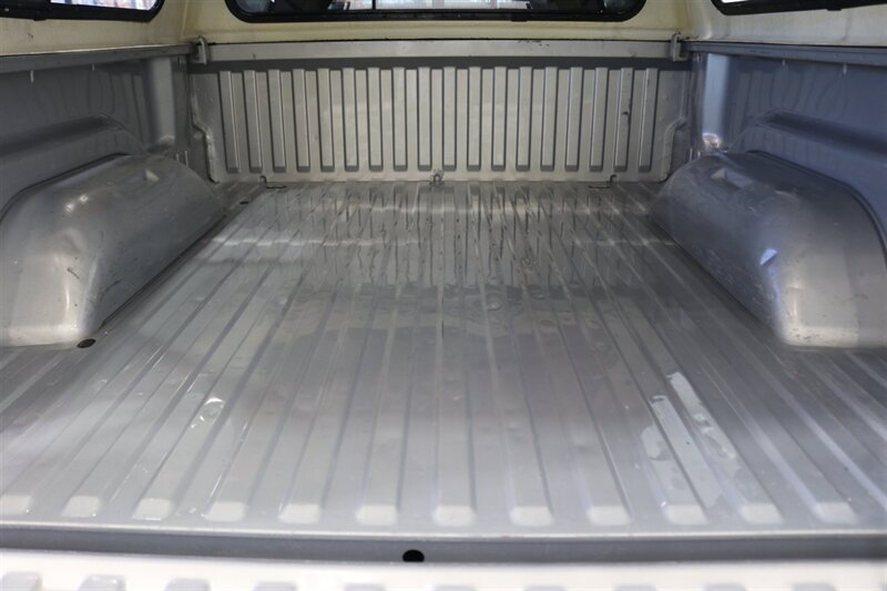 1998 Dodge Ram 2500 Laramie SLT 1-OWNER* SHORT BED* ALL SERVICE RECORDS SINCE NEW W/ ORIGINAL WINDOW STICKER* NEW 33 " BFG KO3 10-PLYS* NEVER HAD 5TH WHEEL OR GOOSE NECK* COOLANT & AC SERVICE* NEW STEERING BOX - Photo 38 - Portland, OR 97230