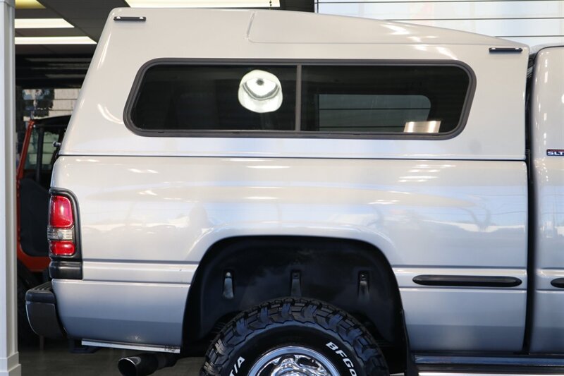 1998 Dodge Ram 2500 Laramie SLT 1-OWNER* SHORT BED* ALL SERVICE RECORDS SINCE NEW W/ ORIGINAL WINDOW STICKER* NEW 33 " BFG KO3 10-PLYS* NEVER HAD 5TH WHEEL OR GOOSE NECK* COOLANT & AC SERVICE* NEW STEERING BOX - Photo 53 - Portland, OR 97230