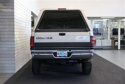 1998 Dodge Ram 2500 Laramie SLT 1-OWNER* SHORT BED* ALL SERVICE RECORDS SINCE NEW W/ ORIGINAL WINDOW STICKER* NEW 33 " BFG KO3 10-PLYS* NEVER HAD 5TH WHEEL OR GOOSE NECK* COOLANT & AC SERVICE* NEW STEERING BOX - Photo 9 - Portland, OR 97230