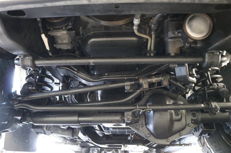 1998 Dodge Ram 2500 Laramie SLT 1-OWNER* SHORT BED* ALL SERVICE RECORDS SINCE NEW W/ ORIGINAL WINDOW STICKER* NEW 33 " BFG KO3 10-PLYS* NEVER HAD 5TH WHEEL OR GOOSE NECK* COOLANT & AC SERVICE* NEW STEERING BOX - Photo 24 - Portland, OR 97230