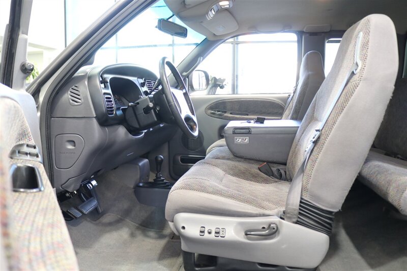 1998 Dodge Ram 2500 Laramie SLT 1-OWNER* SHORT BED* ALL SERVICE RECORDS SINCE NEW W/ ORIGINAL WINDOW STICKER* NEW 33 " BFG KO3 10-PLYS* NEVER HAD 5TH WHEEL OR GOOSE NECK* COOLANT & AC SERVICE* NEW STEERING BOX - Photo 72 - Portland, OR 97230