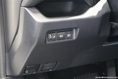 2020 Toyota RAV4 LE  CLEAN TITLE* 0-ACCIDENTS* ALWAYS SERVICED A2TOYOTA DEALER W/RECORDS SINCE NEW* UPGRADED WHEELS & TIRES* NON-SMOKER - Photo 31 - Portland, OR 97230