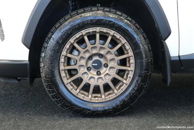 2020 Toyota RAV4 LE  CLEAN TITLE* 0-ACCIDENTS* ALWAYS SERVICED A2TOYOTA DEALER W/RECORDS SINCE NEW* UPGRADED WHEELS & TIRES* NON-SMOKER - Photo 44 - Portland, OR 97230